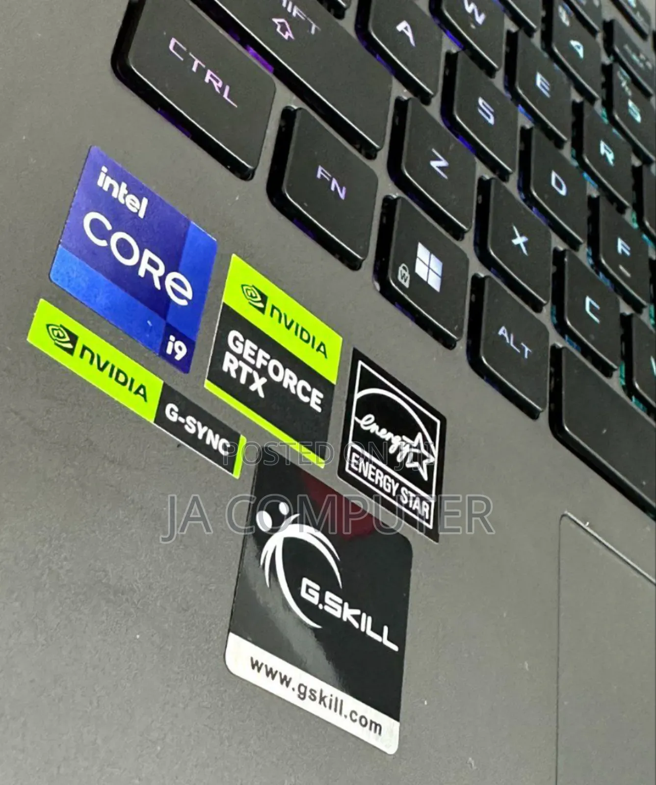 New Laptop Asus ROG Strix G15 32GB Intel Core I9 SSD 1T