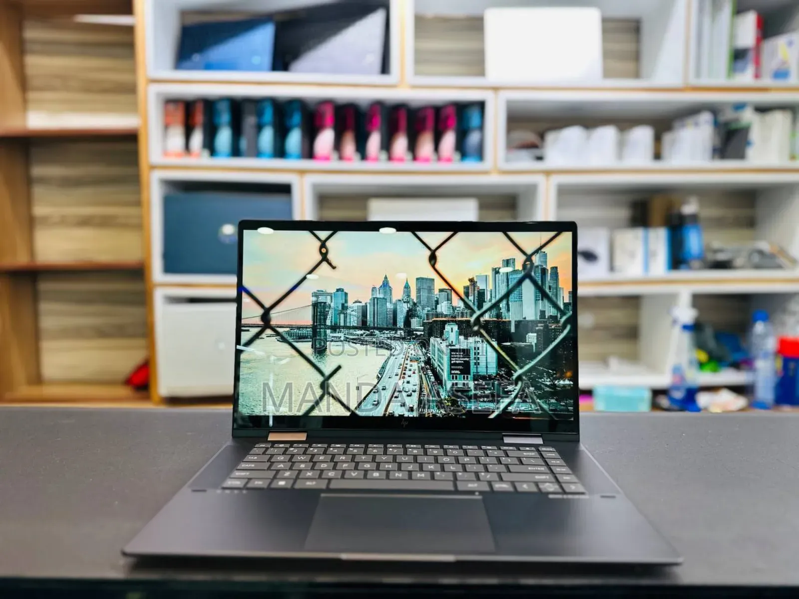 New Laptop HP Envy X360 16GB AMD Ryzen 7 SSD 512GB