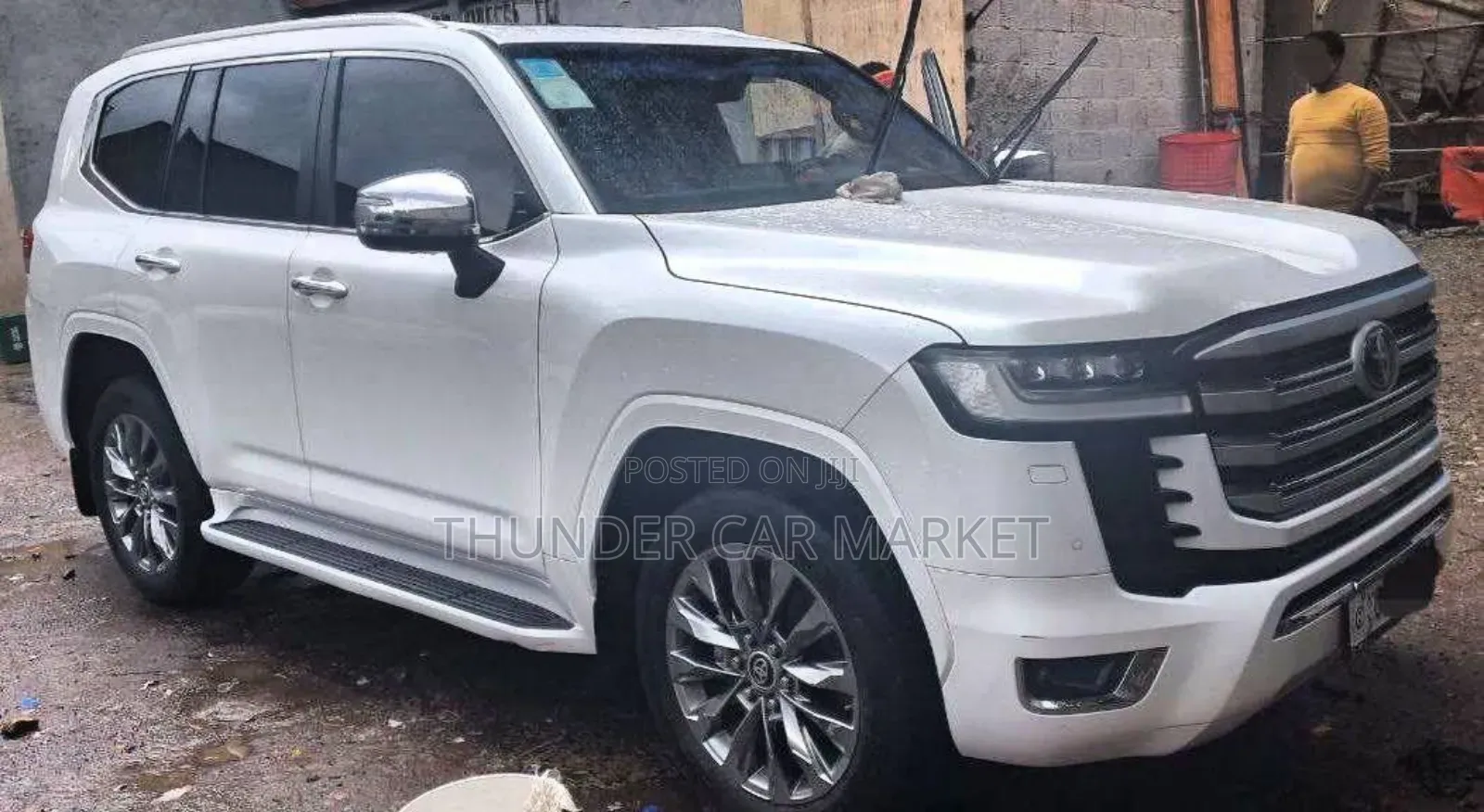 Toyota Land Cruiser 2022 White