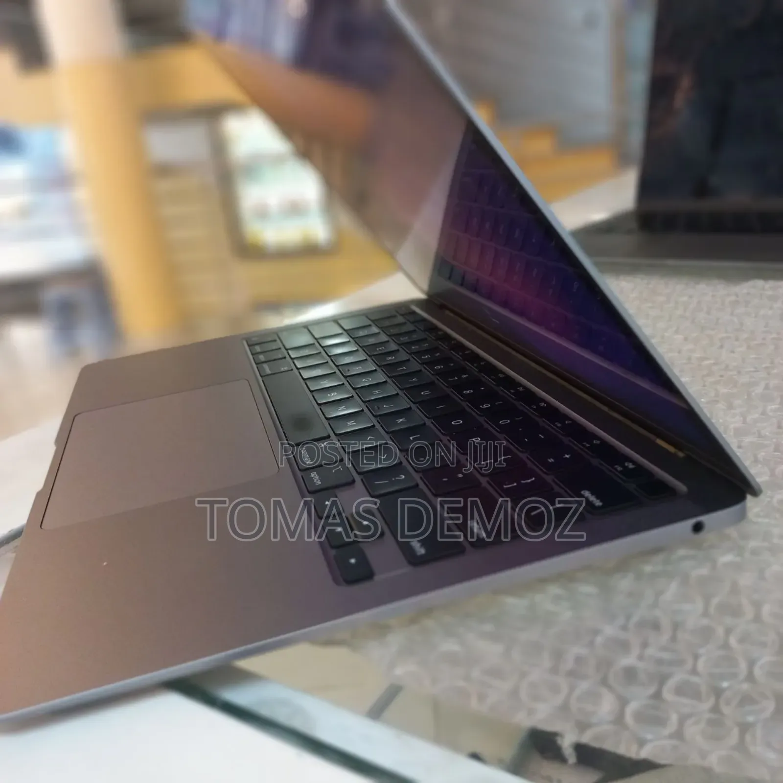 New Laptop Apple MacBook Air 2020 M1 8GB Apple M1 SSD 128GB