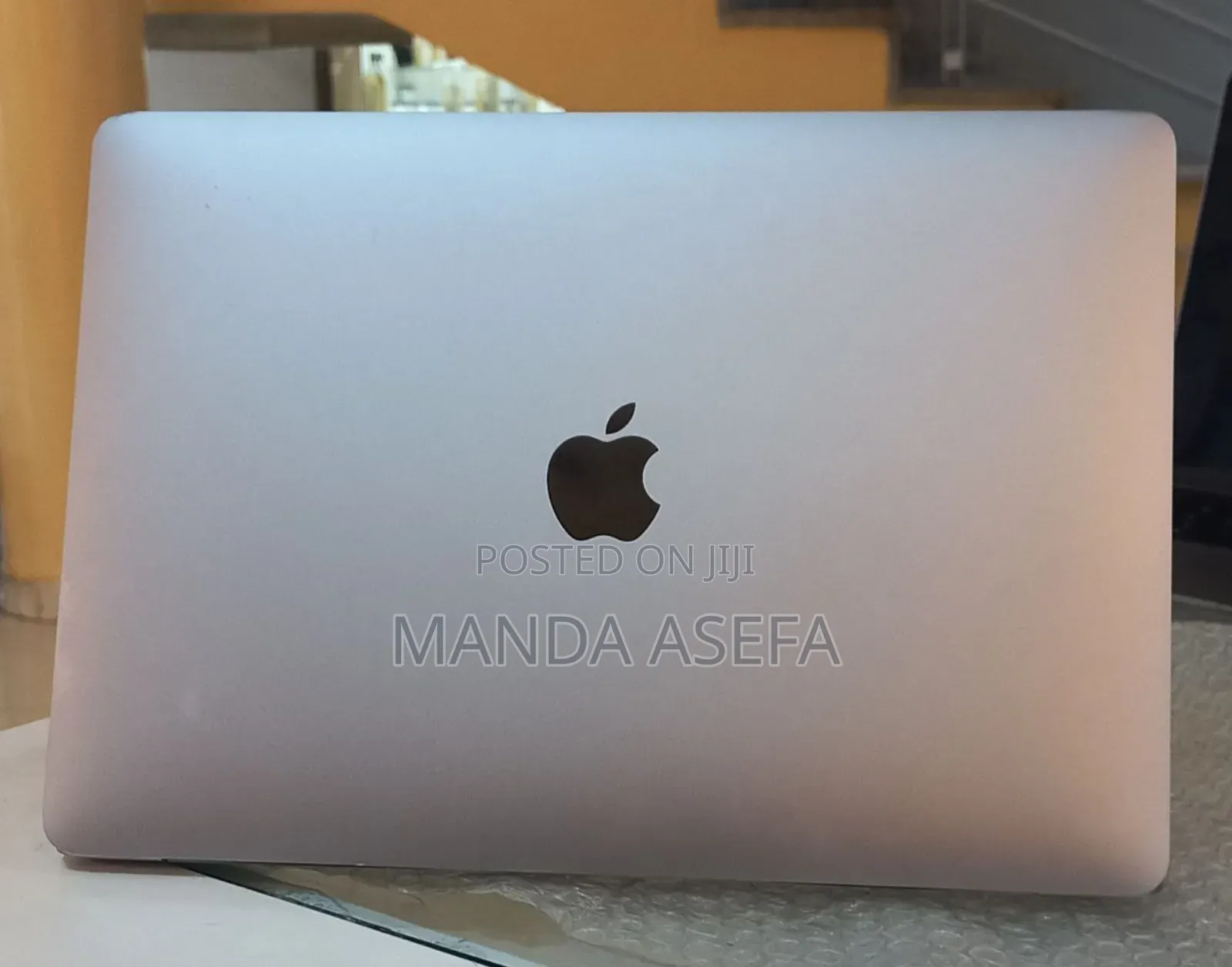 New Laptop Apple MacBook Air 8GB Apple M1 SSD 256GB