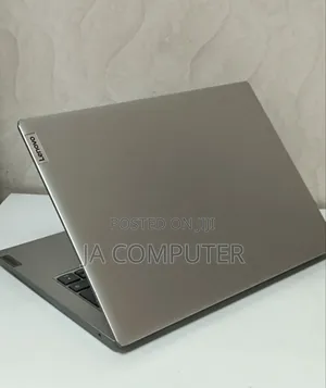New Laptop Lenovo Ideapad 3 4GB AMD SSD 256GB