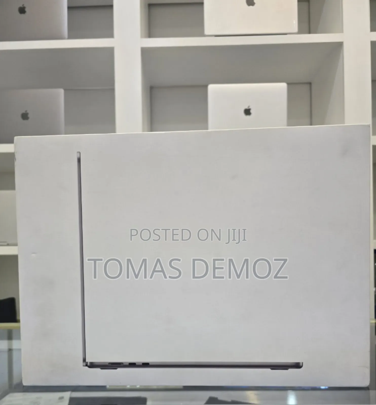 New Laptop Apple MacBook Air 2024 M3 15-Inch 8GB Apple M3 SSD 256GB