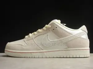 Photo - Nike Dunk High Master Quality Luxury Sneakers Shoes