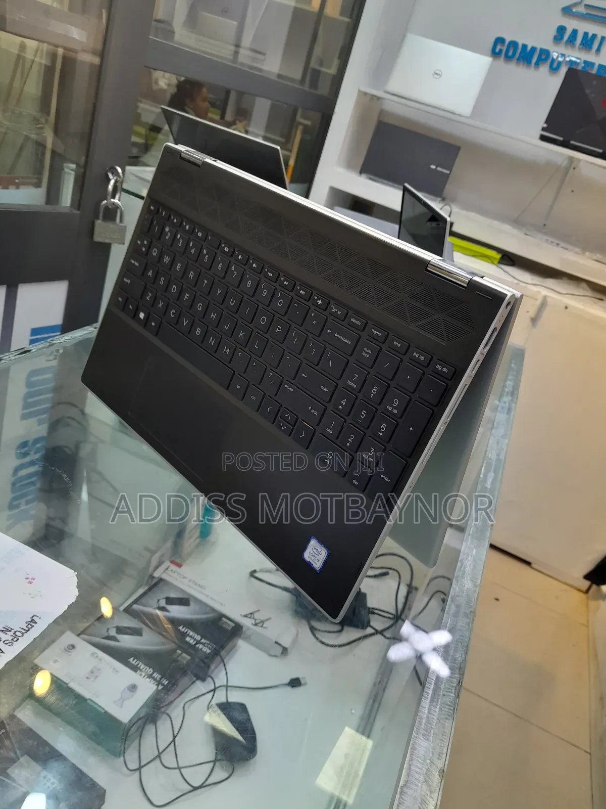 New Laptop HP Pavilion 15 8GB Intel Core I5 SSD 512GB