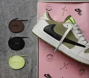 Photo - Nike Dunk High Master Quality Luxury Sneakers Shoes