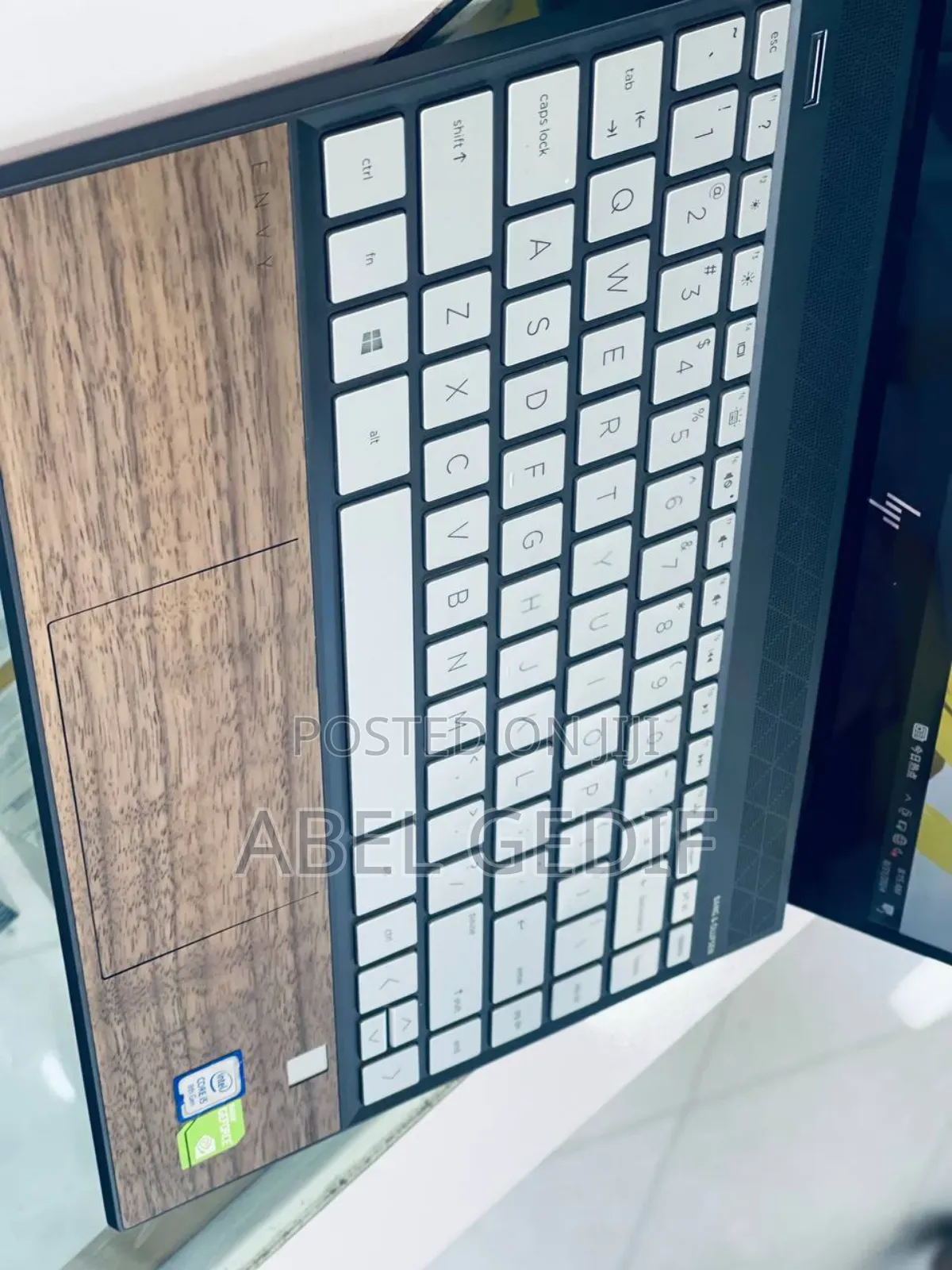 New Laptop HP Envy 14 8GB Intel Core I5 SSD 512GB