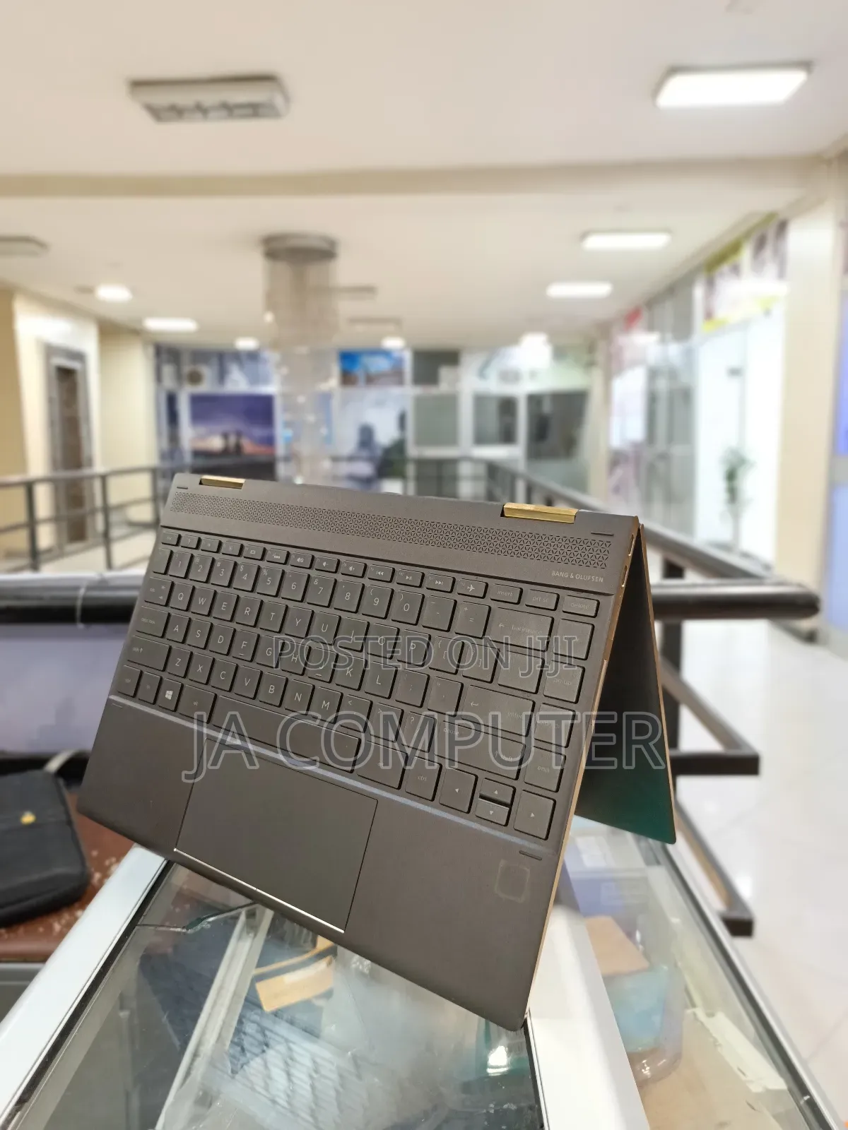 New Laptop HP Spectre 16GB Intel Core I7 SSD 512GB