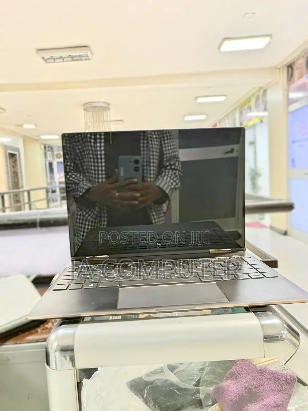 New Laptop HP Spectre 16GB Intel Core I7 SSD 512GB