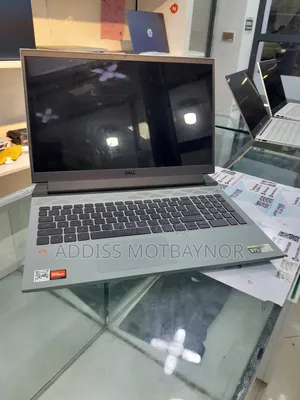 New Laptop Dell XPS 15 32GB Intel Core I7 SSD 512GB