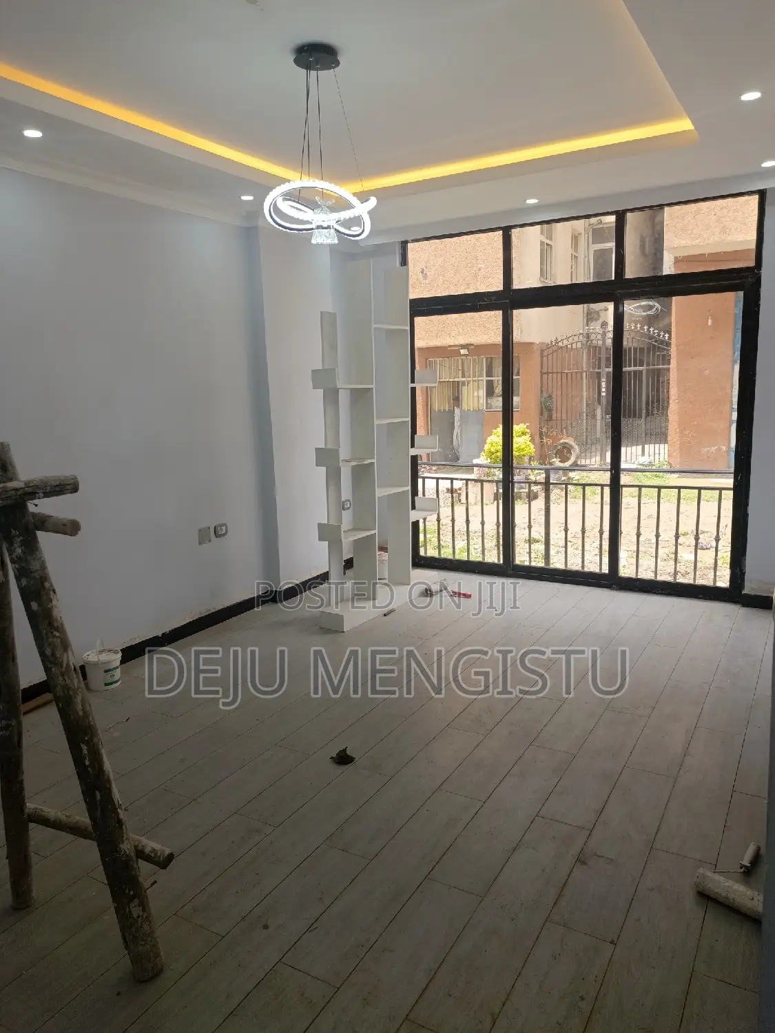 2bdrm Apartment in ሰባ ሁለት Or 72, Bole for sale