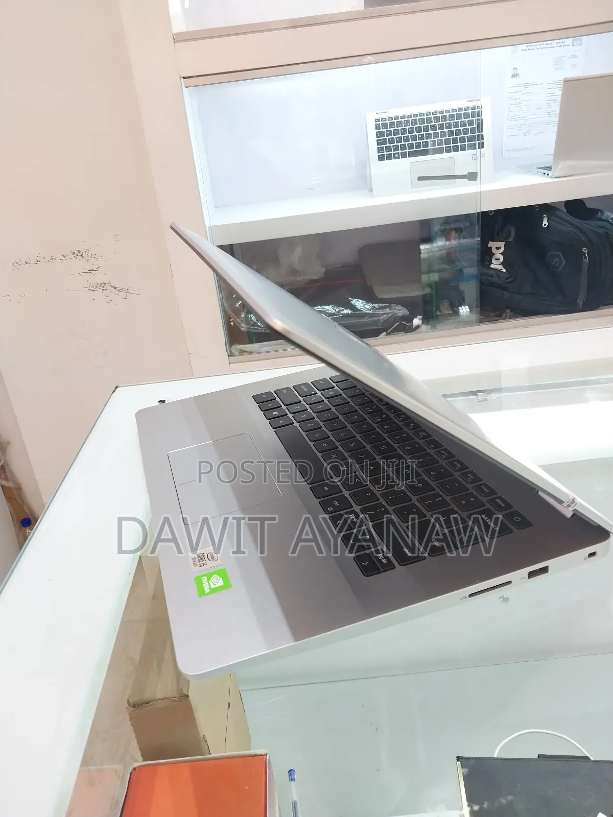 New Laptop Dell Inspiron 14 8GB Intel Core I5 SSD 512GB