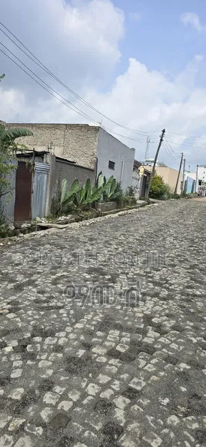2bdrm Villa in አያት, Bole for sale