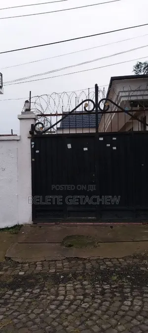 3bdrm Villa in Goro , Villa House, Bole for sale