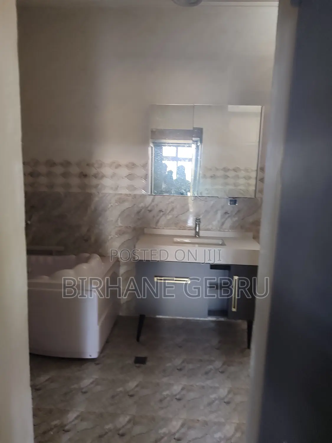 7bdrm House in G+2 House, Bole for rent