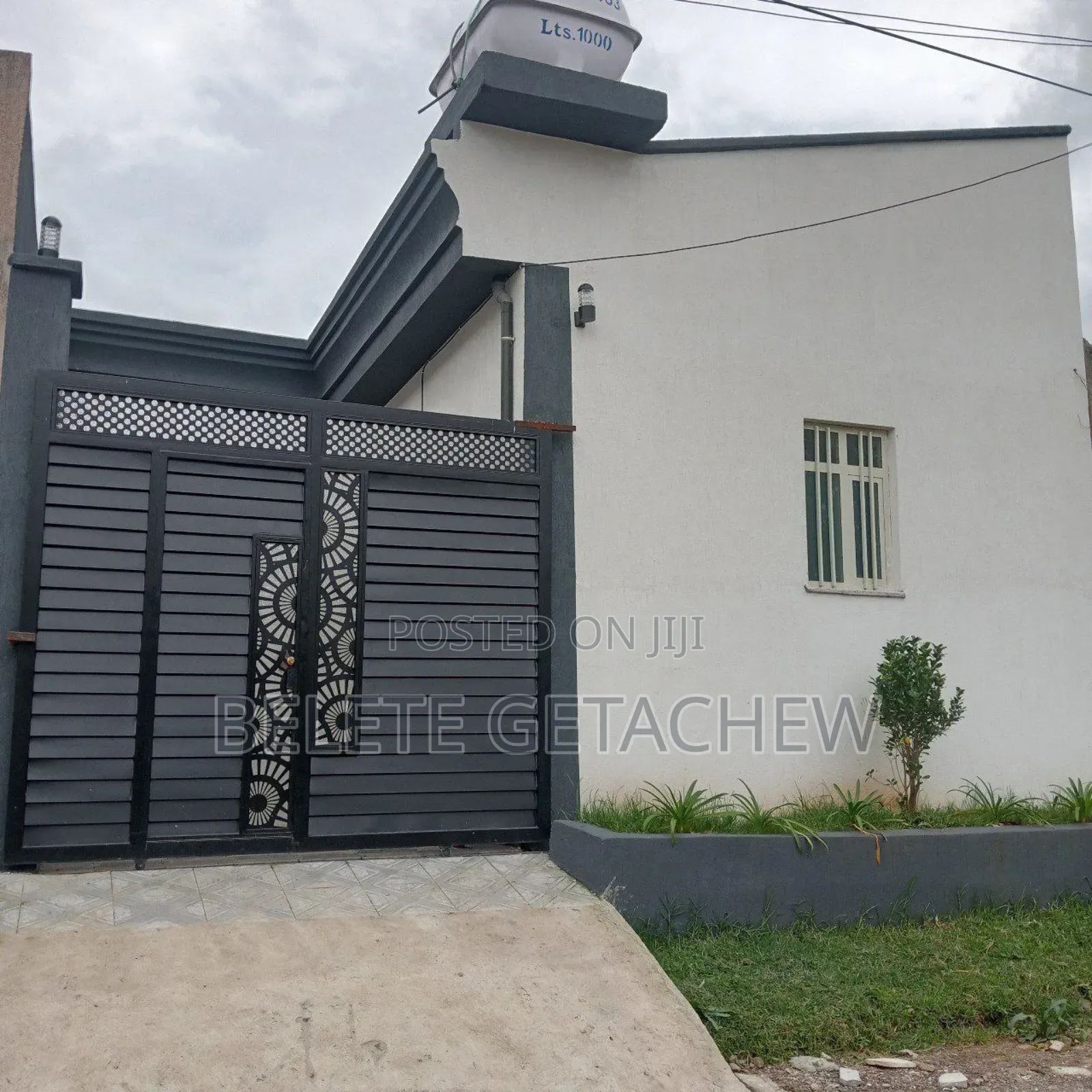 3bdrm House in Ayat, L-Shape House, Bole for sale