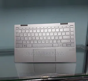 New Laptop HP Envy X360 8GB Intel Core I7 SSD 1T