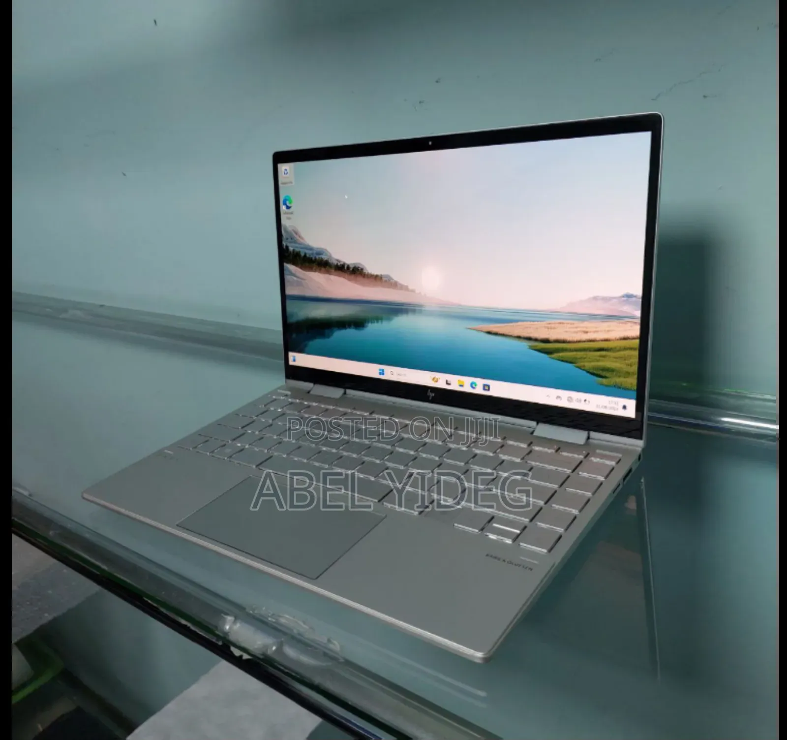 New Laptop HP Envy X360 8GB Intel Core I7 SSD 1T