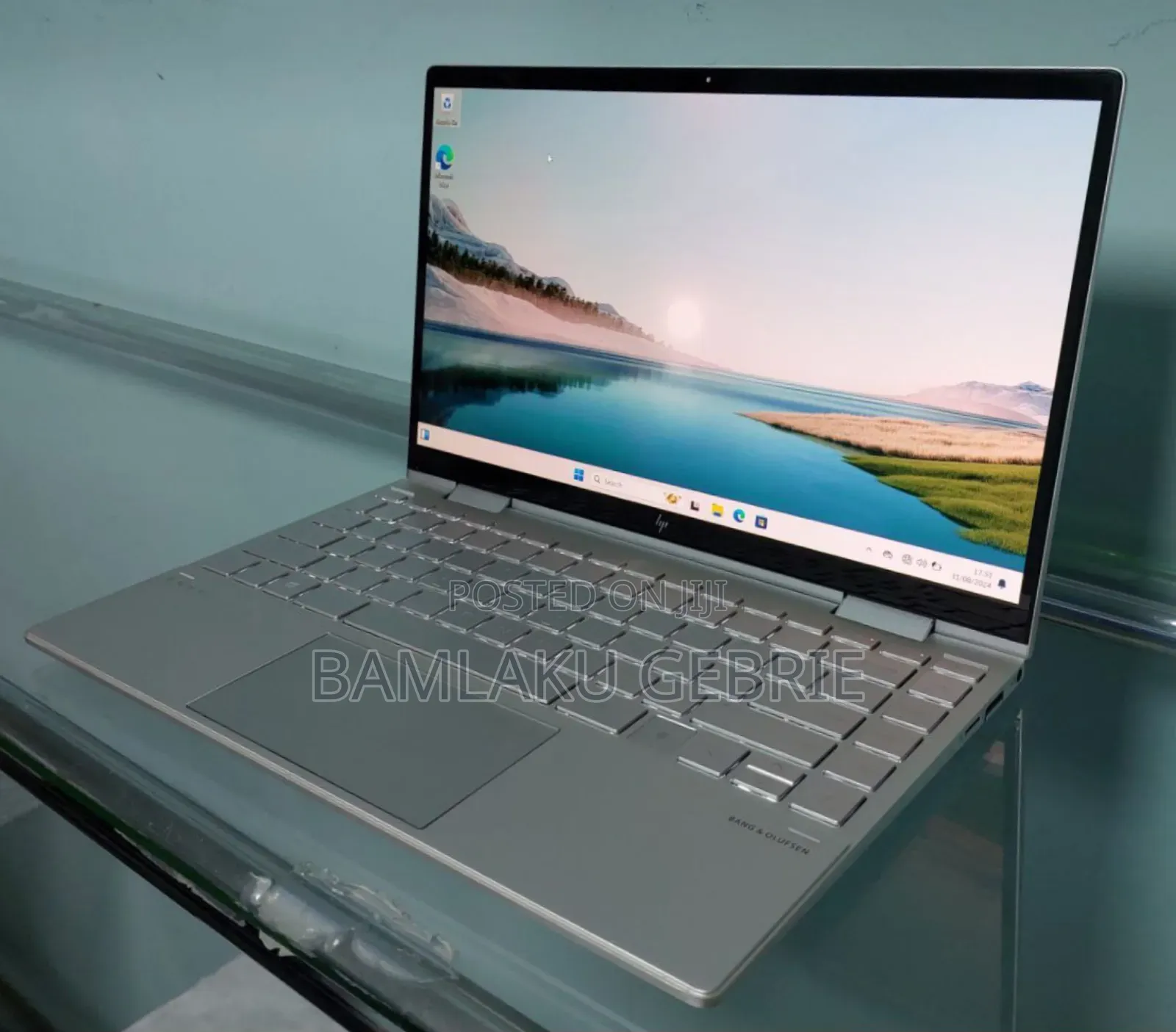 New Laptop HP Envy X360 8GB Intel Core I7 SSD 1T