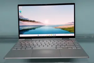 New Laptop HP Envy X360 8GB Intel Core I7 SSD 1T