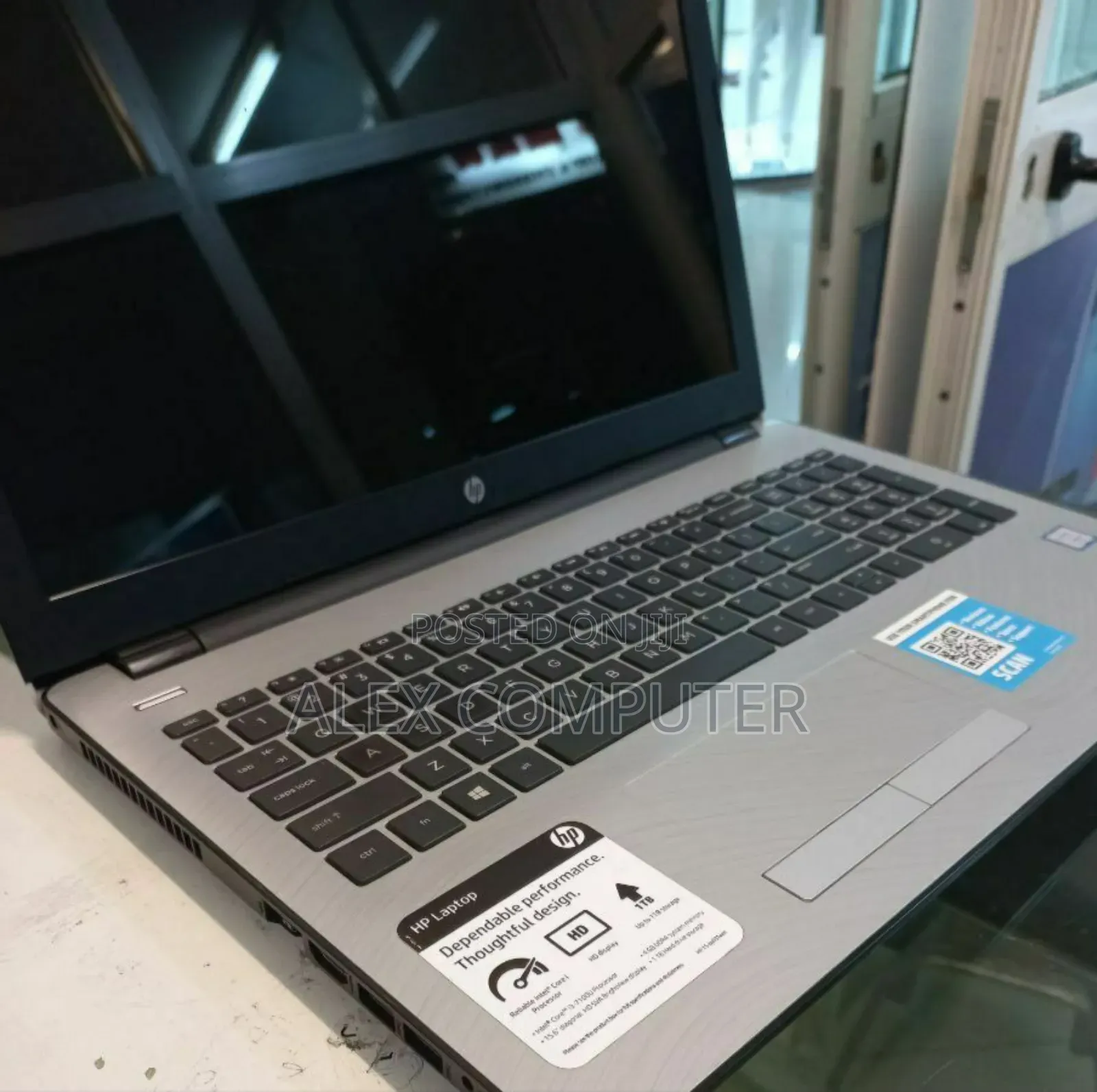 New Laptop HP Stream Notebook 4GB Intel Core I3 HDD 1T