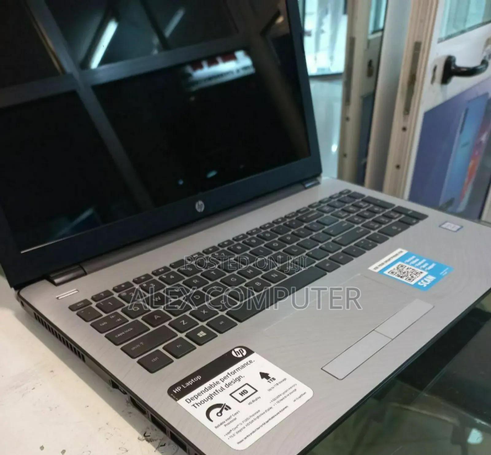 New Laptop HP Stream Notebook 4GB Intel Core I3 HDD 1T