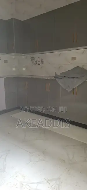 Furnished 3bdrm Villa in Bole Ayat for sale