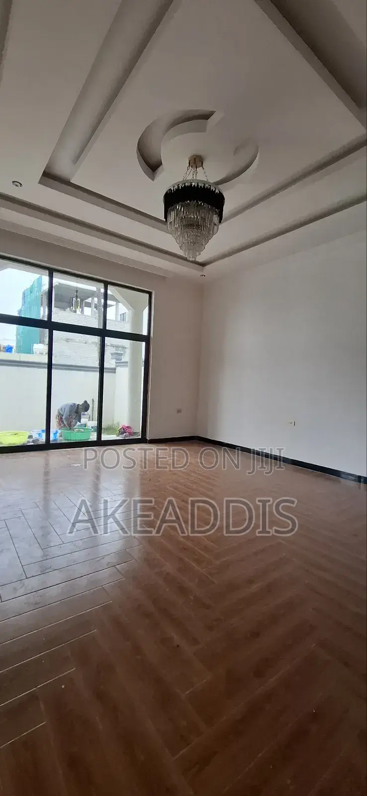 Furnished 3bdrm Villa in Bole Ayat for sale