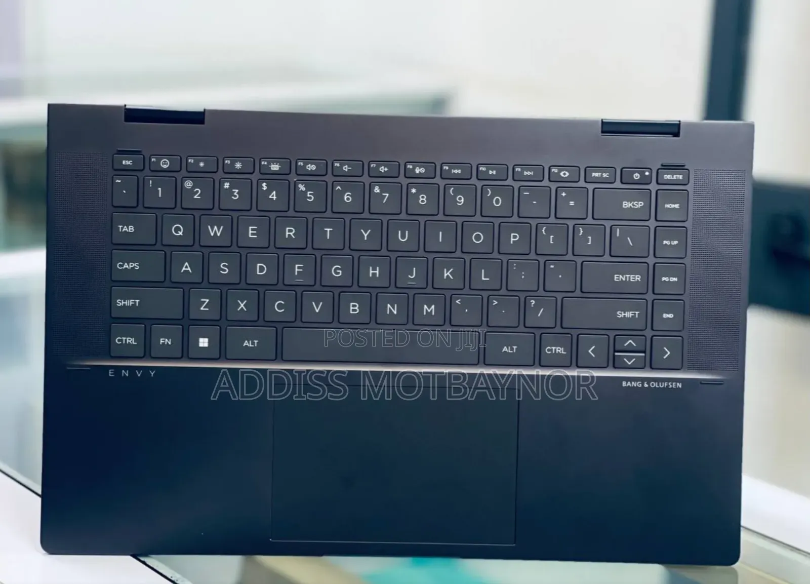 New Laptop HP 14-Dq1025cl 16GB Intel Core I7 SSD 512GB