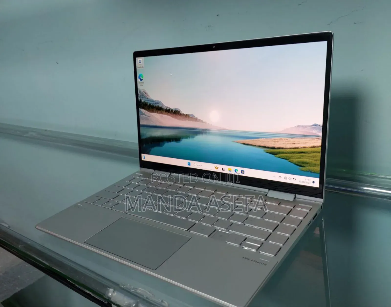 New Laptop HP Envy X360 8GB Intel Core I7 SSD 1T