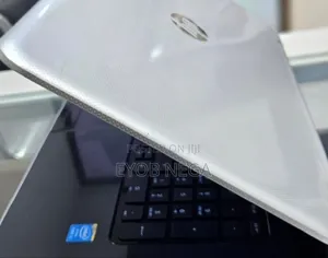 Photo - New Laptop HP Pavilion 15 8GB Intel Core I5 HDD 1T