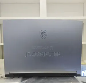 New Laptop MSI Creator 17 B11uh-416 16GB Intel Core I7 SSD 512GB