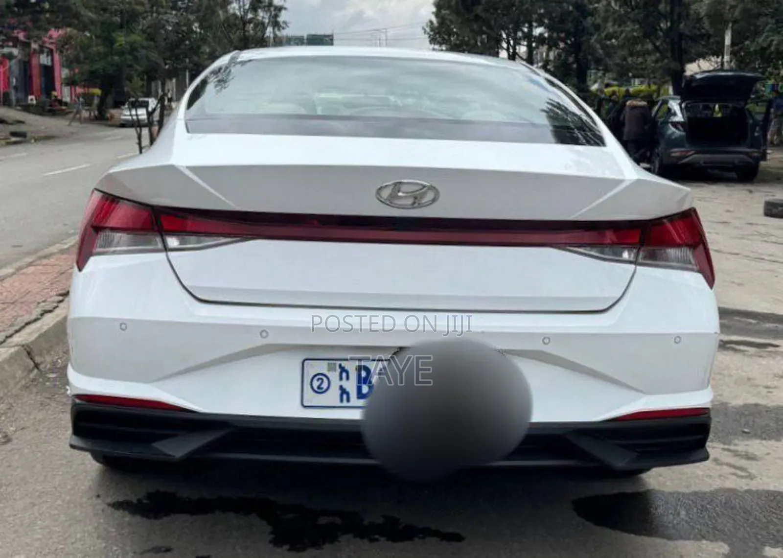 Hyundai Elantra 2021 White