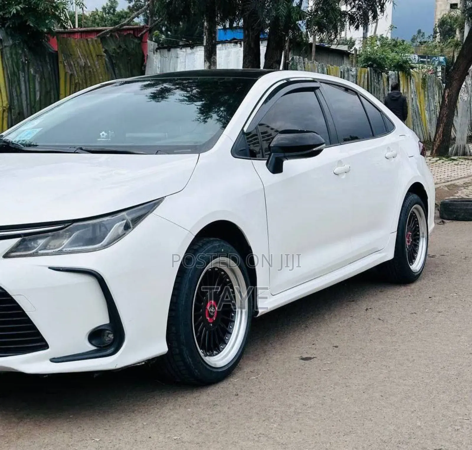 Toyota Corolla 2022 White