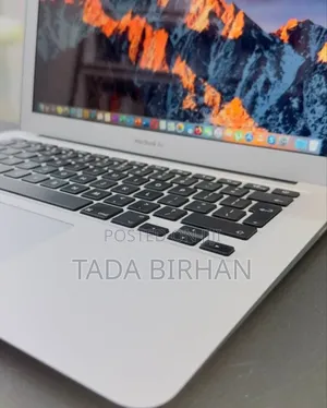 Laptop Apple MacBook Air 2022 M2 8GB Intel Core I5 SSD 128GB
