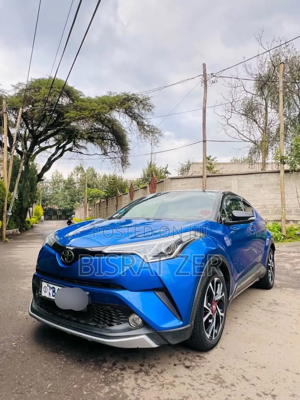 Toyota C-HR 2018 Blue