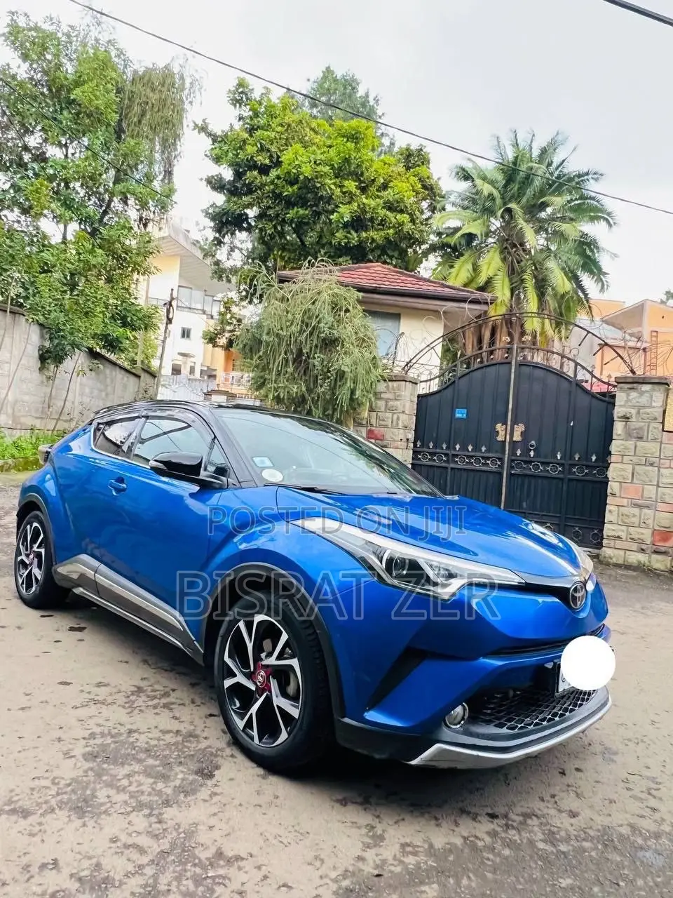 Toyota C-HR 2018 Blue