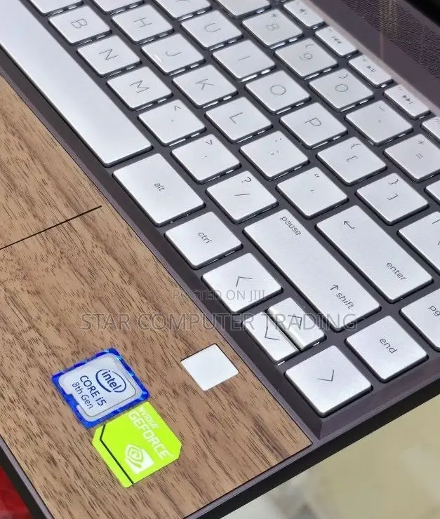 New Laptop HP Envy 14 8GB Intel Core I5 SSD 512GB