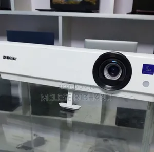 Photo - New Sony Projector