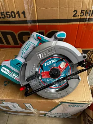 Photo - Total Cordless Circular Saw