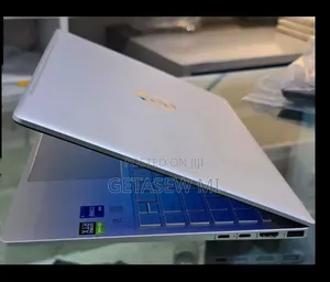 New Laptop HP Pavilion 14 16GB Intel Core I7 SSD 512GB