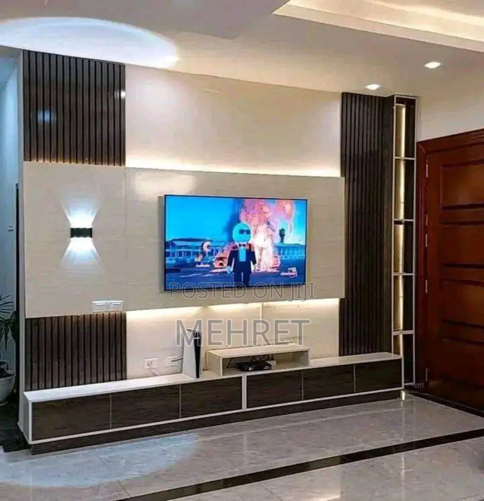 ዘመናዊ Tv Stand