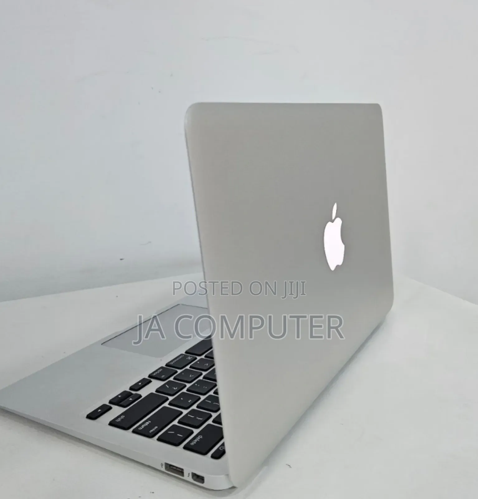 Laptop Apple MacBook Air 2015 4GB Intel Core I5 SSD 128GB