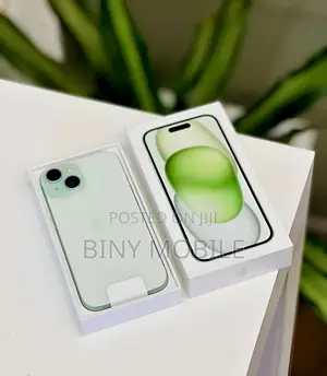 New Apple iPhone 15 256 GB Green