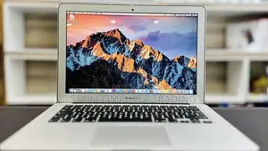 New Laptop Apple MacBook Air 2015 8GB Intel Core I7 SSD 512GB