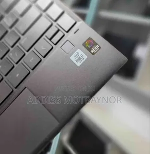 New Laptop HP 14-Dq1088wm 16GB Intel Core I7 SSD 512GB