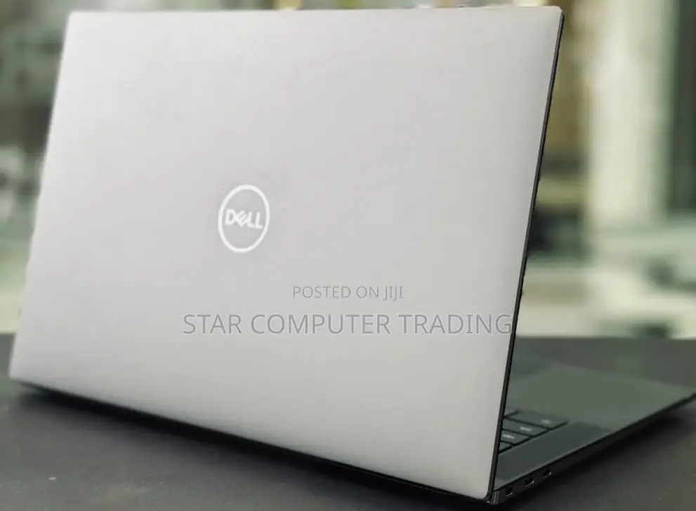 New Laptop Dell Precision 15 3520 32GB Intel Core I7 SSD 512GB