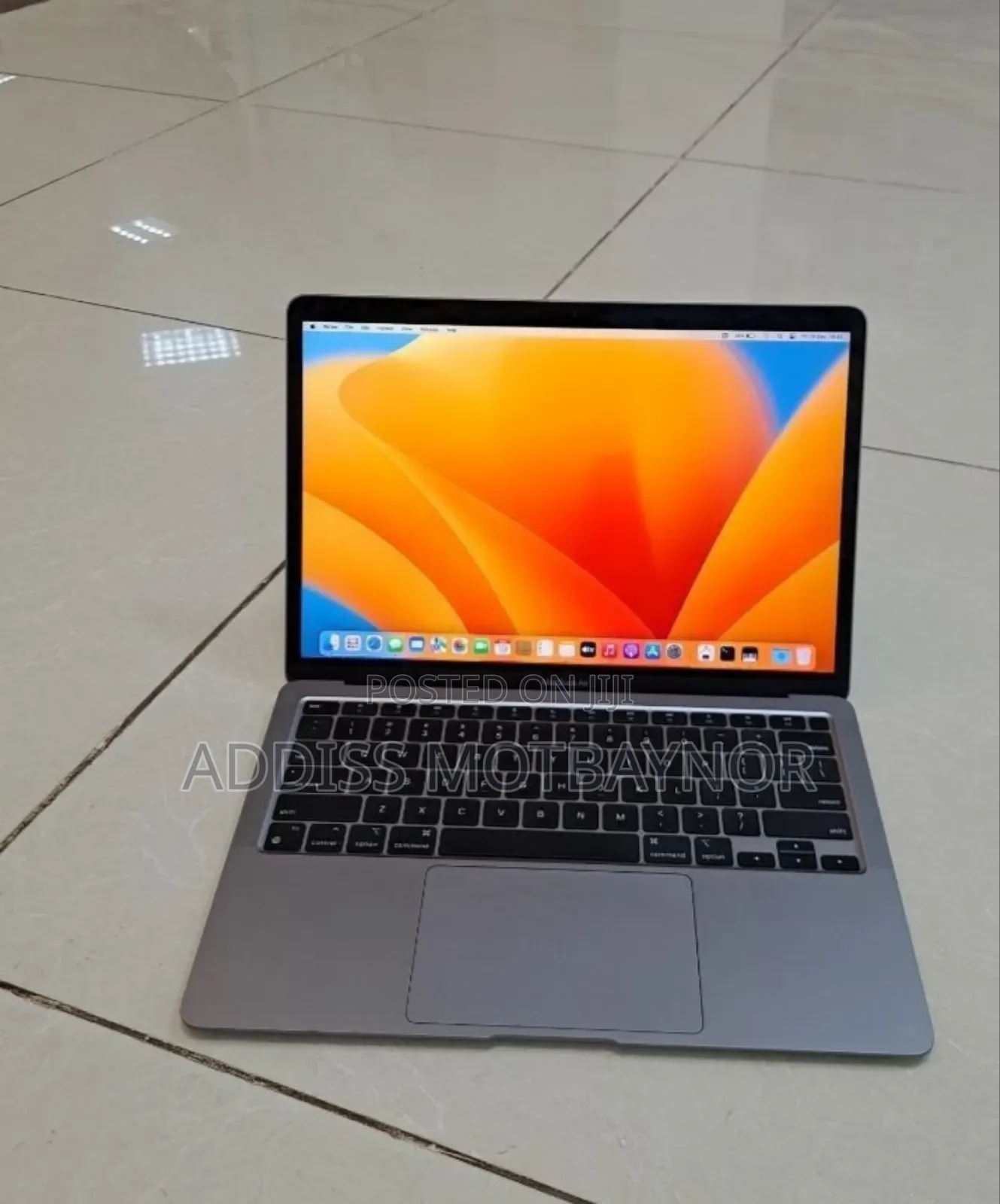 New Laptop Apple MacBook Air 2022 M2 8GB Intel Core I7 SSD 256GB