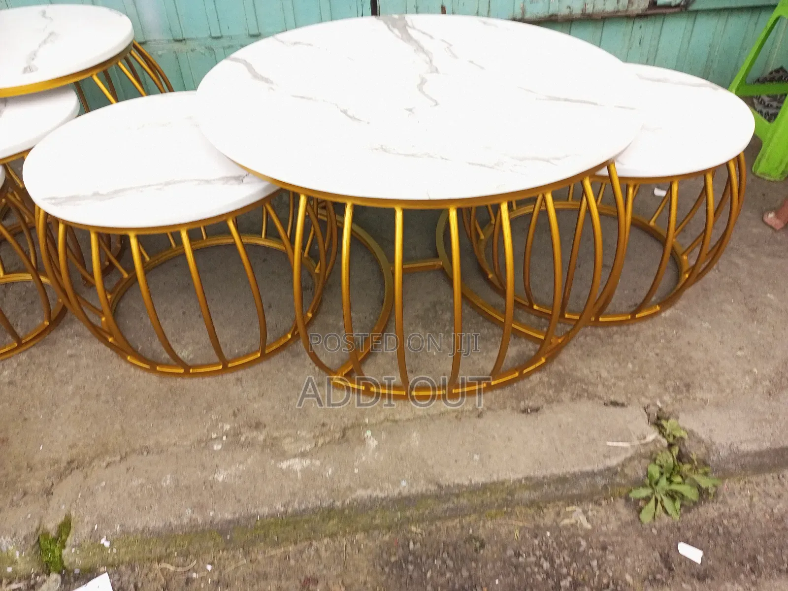 የሶፋ ጠረጴዛ/ Table