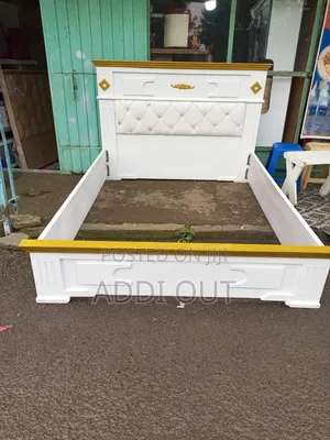 Photo - 1.50 አልጋ/Bed